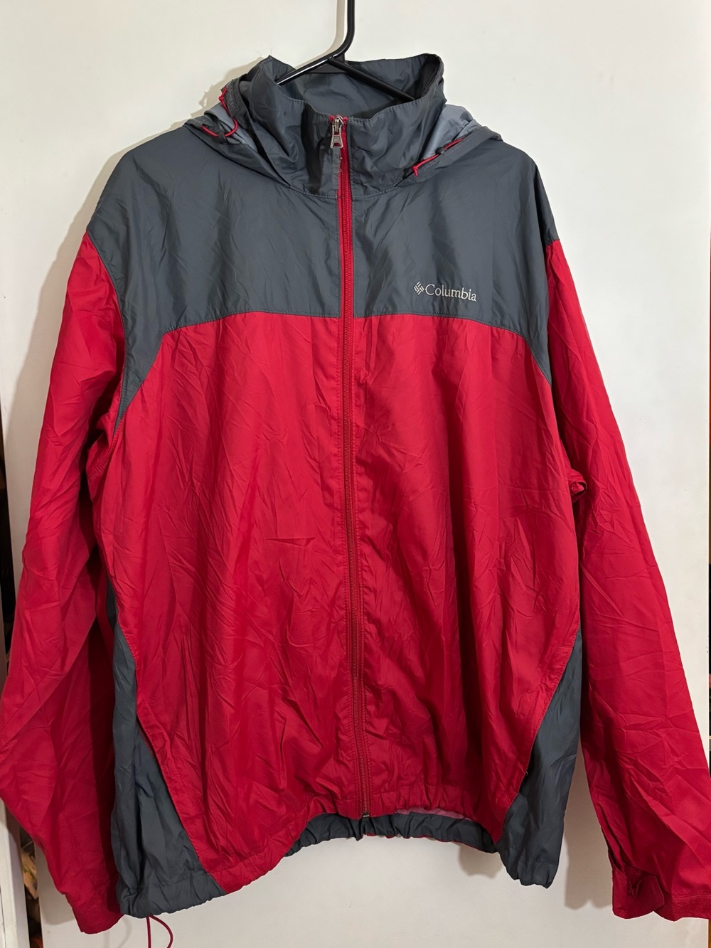 Columbia Red and Gray Hooded Windbreaker XL